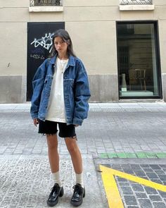 Summer Italy Outfits, Clean Girl Aesthetic Summer, Nyc Lifestyle, Skandinavian Fashion, Italy Outfits, Mode Inspo, 가을 패션, Looks Style, Mode Inspiration