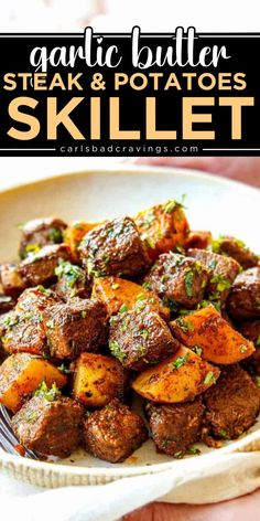 Always a romantic dinner recipe! Pan-seared with garlic herb butter, these steak bites and potatoes are a Valentine's Day food idea anyone will love. Save this pin and enjoy this Garlic Butter Steak and Potatoes Skillet! Dinner Noodles, Butter Steak Bites, Steak Dinner Recipes, Steak And Potatoes, Steak Bites Recipe, Plats Healthy, Butter Steak, Fast Dinner Recipes, Fast Dinners