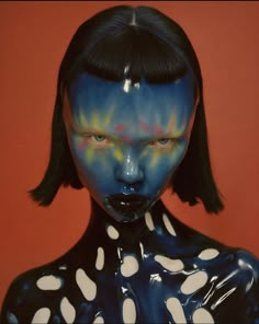 Makeup Avant Garde, Bang Hair, Avant Garde Makeup, Inspo Makeup, Color Palette Inspiration, Afrocentric Art, Palette Inspiration, Fantasias Halloween, Arte Inspo