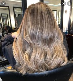 Blonde Hair Trends, Cool Blonde Hair Colour, Honey Blonde Hair Color, Honey Hair Color, Ash Hair, Cool Blonde Hair, Best Honey, Black Hair With Highlights, Honey Blonde Hair