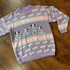 Ultra Rare, Vintage Adorable Sweater With Dalmatian Dogs. This Is In Near Perfect Condition, No Holes Or Stains. Appears To Have Been Never Worn/Rarely Worn. Sleeves Are In Impeccable Condition. No Size Tag But Fits Like A Medium/Large. Sewing Tattoos, Short Girl Fashion, Sweater Ideas, Dalmatian Dogs, Dog Sweaters, Vintage Dog, Dog Sweater, Cute Sweaters, Vintage Women