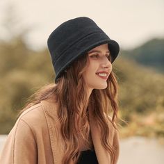 The Emes Shop hat is detailed with a sleek minimalist design. Features a solid color. wool material. and cloche hat design.MATERIAL:100% Brushed Wool BlendCIRCUMFERENCE MEASUREMENTS: 56-58cm 22-23in Winter Wool Cloche Hat, Winter Wool Cloche Felt Hat, Classic Solid Color Cloche Hat For Fall, Classic Solid Cloche Hat For Fall, Classic Fall Cloche Hat, Chic Winter Wool Fedora, Wool Felt Hat For Winter, Solid Wool Felt Hat For Winter, Chic Wool Fedora For Winter