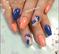 Coral , dark blue , an silver. Never knew it looks so well together! Must try Peach Acrylic Nails, Nail Art Stripes, Ideas Nails, Orange Nails, Nails Short, Stiletto Nails