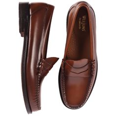 Brown Penny Loafers Men Outfit, Penny Loafers Men Outfit, Brown Loafers Men, Brown Penny Loafers, Bass Loafers, Mens Brown Penny Loafers, Masculine Brown Leather Loafers, Luxury Brown Masculine Loafers