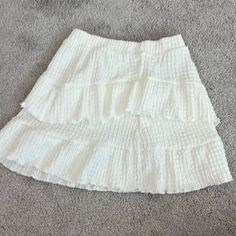 Brand New White Kids Skirt White Ruffle Skirt, Kids Skirt, Skirts For Kids, Zara Kids, Zara White, White Skirt, Ruffle Skirt, White Skirts, Kids Bottoms