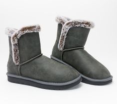 No sunny vacay on the horizon? Escape the chilly chill in these deliciously soft, memory foam-padded mini boots. From Lamo. Winter Boots With Removable Insole, Synthetic Material, Mini Boots, On The Horizon, The Horizon, Winter Boot, Memory Foam, Sunnies, Faux Fur, Fashion Shoes