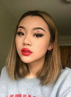 Queen Of Hearts Makeup, No Valentine, Day Makeup Looks, Rave Makeup, Valentines Day Makeup, Smink Inspiration, Do Cute, Edgy Makeup