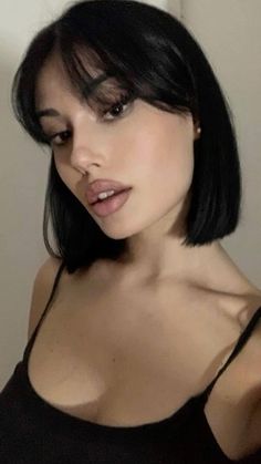 Short Hair Selfie, Hair Selfie, Bad Boy Style, Black Bob, Different Hairstyles, Insta Photo Ideas, About Hair, Bobs Haircuts, Short Hair Cuts