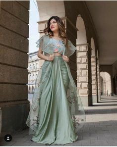 Gorgeous Lehengas, Cape Dresses, Anarkali Frock, Lehnga Dress, Drape Saree, Blouse Saree, Gown Pattern