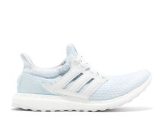 ultra boost parley Adidas Ultra Boost Kids, Ultra Boost Women, Shoes With Leggings, Ultraboost Adidas, Coral Bleaching, Fitness Wear Women, Running Wear, Black Bob, Preppy Shoes