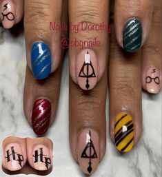 Deathly Hallows Nail Art, Universal Nails Harry Potter, Hufflepuff Inspired Nails, Gryffindor Nail Art, Harry Potter Wedding Nails, Hufflepuff Nail Designs, Harry Potter Nails Simple, Easy Harry Potter Nails, Harry Potter Halloween Nails