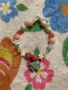 Casual Beaded Bracelets With Star Charm For Gift, Beaded Charm Bracelet Ideas, Bracelet Ideas String, Fish Bracelet, Fishing Bracelet, Star Beads, Cute Star, Kandi Bracelets, Bead Charms Diy