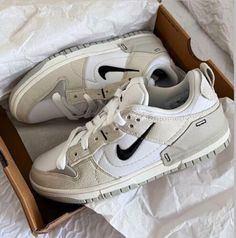 Dunk Low Disrupt 2 Pale Ivory Black – Universe Kickz Disrupt 2 Pale Ivory, Nike Dunk Low Disrupt 2, Kasut Nike, Nike Dunk Low Disrupt, Dr Shoes, Trendy Shoes Sneakers, Pretty Shoes Sneakers, All Nike Shoes, Shoes Trendy