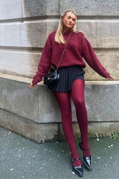 Outfits For School, Outfits Casual, This Year, Fall Outfits, Outfit Ideas, Street Style, Skirt, Outfit Inspo, Red