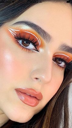 Anime Inspired Drawings, Orange Makeup, Face Art Makeup, Graphic Makeup, Eye Makeup Designs, Makeup Eye Looks, Creative Eye Makeup