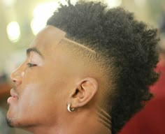 Hawk Hairstyle, Fohawk Haircut, Pinterest Haircuts, Hair Cuts 2017, Faux Hawk Hairstyles, Black Men Haircuts, Fresh Haircut