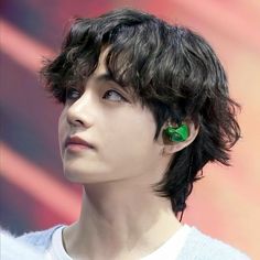 Taehyung Hairstyle, Curly Asian Hair, Korean Wavy Hair, Perm Hair Men, Korean Perm, Wavy Perm, Long Haired Men, Male Hairstyles