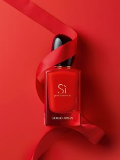 Giorgio Armani Si Passione, Armani Si Passione, Perfume Armani, Giorgio Armani Perfume, Red Perfume, Armani Perfume, Armani Fragrance, Armani Si, Parfum Chanel