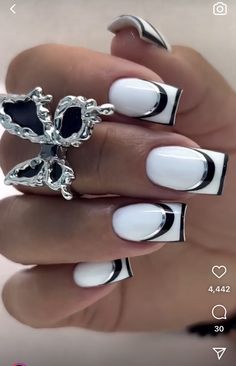 Black And White Nail Designs Elegant, Black And White Nail, Color For Nails, Floral Nail Designs, Glamorous Nails, White Nail Designs, White Nail