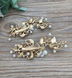 Pair of Handmade Vintage Style Gold Leaf Floral Pearl Bridal - Etsy UK Floral Hair Piece Wedding, Flower Barrettes, Floral Wedding Hair, Crystal Bridal Tiaras, Gold Headpiece