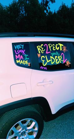 Senior Day Car Decorations, Funny Senior Car Decorating Ideas, Senior 2024 Car Paint, 2024 Senior Car, Senior Car Decorating 2023, Senior Year Car Paint 2024, Senior Car Ideas 2024, Seniors Car Paint