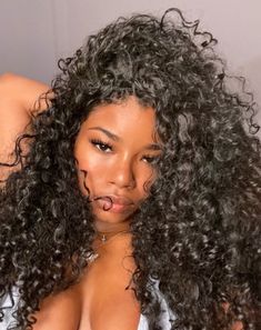 Hair Cuts Long, Long Curly Hairstyles, Curly Hair Natural, Natural Curly Hair Cuts, Natural Curly Hair, Hairstyle Inspo, Curly Girl Method, Girls Braids, Locs Hairstyles