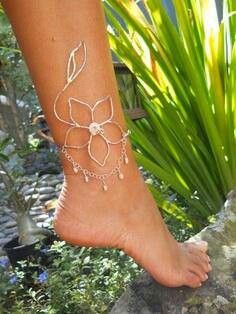 Beautiful Flower Anklet Anting Manik, Ankle Jewelry, Foot Jewelry, Wire Crafts, Diy Schmuck, Ankle Bracelets, Jewelry Tutorials, Wire Wrapped Jewelry, Cute Jewelry