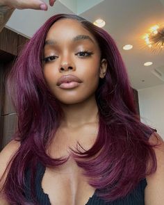 Marsai Martin No Makeup, Dark Red Weave Black Women, Marsai Martin Makeup, Straight Burgundy Hair, Red Hair Dark Skin, Marsai Martin Hairstyles, Burgundy Natural Hair, Red Hair On Dark Skin