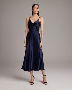 This elegant bias-cut slip dress features a spaghetti strap and flattering V Neck for a fresh, yet refined look. This perfect basic can be worn for life, dressed up, or dressed down, for the perfect effortless ensemble. 100% Silk Charmeuse Made in New York City Product Care: Dry Clean Only Slip Dress V Neck, Bias Cut Slip Dress, Vestido Slip Dress, Slip Dresses Outfits, Prom Theme, Dinner Event, Nylon Dress, Bias Cut Dress, Party Women