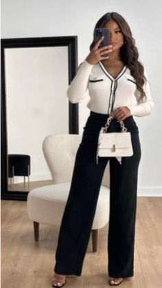 Ceo Outfit Ideas, Baddie Business Outfits Elegant, Simple Interview Outfit Women, Nyc Formal Outfits, Corporate Office Wear For Ladies, Baddie Interview Outfit, Corporate Fashion Office Chic Work Outfits Professional Women Classy, 6thform Outfits, Real Estate Women Outfits