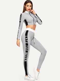 Jogger Gris Outfit, Fitness Fashion Active Wear, Crop Top And Leggings, Grey Crop Top, Cropped Joggers, Leggings Set, Two Piece Outfit