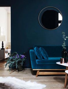 Blue Couch, Blue Lounge, Mirror On The Wall, Dark Interiors, Chaise Design, Decor Minimalist