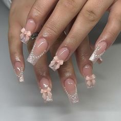 Gel X Nail Ideas, Gold And Red Nails, Quince Nails, Quinceanera Nails, Gold Nail Art, Gold Nail, Classy Acrylic Nails