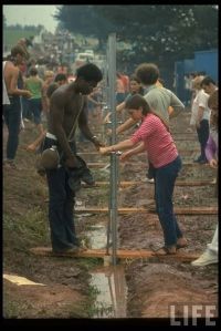 Woodstock Pictures, The Best Woodstock 1969 Photos, Pics, & Images Woodstock '99, Making Hot Dogs