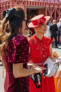 2023 Melbourne Cup: The Best Street Style We've Spotted - Vogue Australia Spring Racing, Melbourne Cup, Vogue Australia, The Best Street Style, Best Street Style, Cool Street Fashion, Melbourne, Pinterest Likes, Style Inspiration