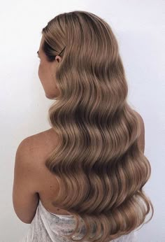 prom hairstyles for long hair half up, half up prom hair, elegant prom hairstyles down, prom hair half up half down Hairstyle Youtube, Luxy Hair, Hair Braid Videos, Lace Hair, Bleached Hair