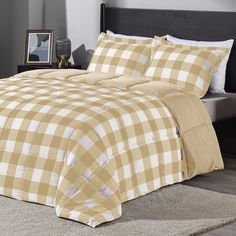 PRICES MAY VARY. SIZE & PACKAGE: Queen Down Alternative Comforter Set includes 1 Reversible Bed Comforter measures 88 inches x 92 inches and 2 Reversible Pillow Sham measures 20 inches x 26 inches. The pillow sham with 2 inches flange is exquisite and fashionable. PREMIUM FABRIC: 100 Percent Brushed Microfiber fabric is breathable and durable with a high tensile strength which also provides extra soft, comfortable, fade resistant and wrinkle resistant. POPULAR DESIGN: The Reversible Comforter is Comforter Twin Bed, Plaid Comforter, King Size Comforter Sets, Bed Comforter, King Size Comforters, Down Alternative Comforter, Bed Comforter Sets, Reversible Comforter, Comforter Bedding Sets