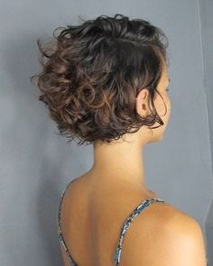 Short Curly Bob Hairstyles, Hello Hair, Curly Short, Curly Haircuts, Haircuts For Wavy Hair, Short Wavy Hair