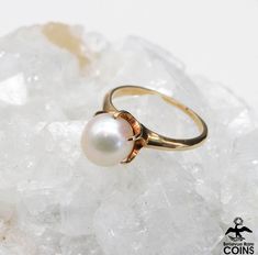 Metal: 14k Yellow Gold Weight: 2.7 grams Ring Size: 4.75 (US) Pearl Size: ~7.80 mm *This Mikimoto ring, crafted from 14k yellow gold, exemplifies the fusion of simplicity and modernist artistry. * P L E A S E * S E E * P H O T O S!! Modernist Ring, Accessories Gold, Tacoma Wa, Pearl Size, Pearl Ring, Rings Statement