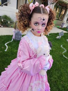 Scary Porcelain Doll Costume, Cute Creepy Costumes, Scary Dolls Creepy Halloween Costume, Porcelain Doll Costume Kids, Scary Doll Costume Diy, Creepy Victorian Doll Costume, Porceline Doll Costume, Doll Makeup Halloween Kids, Scary Doll Makeup For Kids