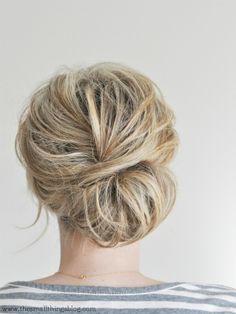 Nothing I love more than messy hair!!! Maybe for Cassie's wedding? @Cassandra Dowman Christine Messy Chignon, Simple Bun, German Wedding, Chignon Hair, Fishtail Braid, Bridal Comb, Low Bun, Love Your Hair