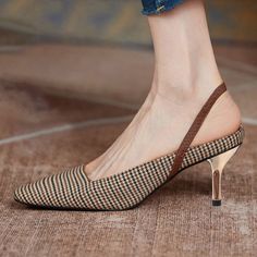 VCSHOES Brown Plaid Pointed Toe Kitten Heel Slingback Pumps Brown-3 Houndstooth Fabric, Basic Heels, Fabric Shoes, Kitten Heel Pumps, Brown Heels, Elegant Shoes, Brown Plaid, Pretty Shoes, Shoe Obsession