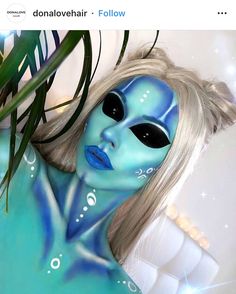 Alien Face Paint, Alien Costume Women, Alien Halloween Makeup, Alien Make-up, Sclera Lenses, Sclera Contacts, Black Sclera, Alien Halloween Costume, Pretty Wigs