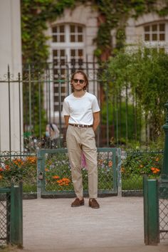 Merz B Schwanen T Shirt, Summer 2024, Build Your Own, All In One, Khaki Pants, Normcore, Spring Summer, Ootd, Textiles