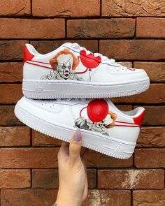 Pennywise Halloween, Af1 Custom, Air Force 1 Sneakers, White Nike Shoes, Halloween Custom, Air Force 1 Custom, Custom Air Force 1