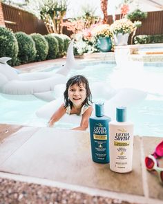 cute & little | dallas fashion mom blog | 5 essentials pool day with kids | ultraswim review Pool Day Outfit Casual, Comfortable Outfits Lazy Days, Pool Day Essentials, Pool Day Outfit, Safe Family, Pool Essentials, Fashion Mom, Laser Hair Removal Device, Pool Chlorine