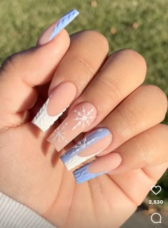 Simple Christmas Coffin Acrylic Nails, Christmas Nails Coffin Simple, Winter Wonderland Nail Ideas, Christmas Nails Acrylic Coffin Simple, Sweater Nails French Tip, Classy Christmas Nails Square, Christian Christmas Nails, Nail Designs Sweater, Sweater French Tip Nails