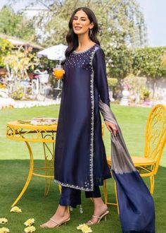 Midnight blue long kameez with beautiful zari and beads hand embroidery over the front and side slits, paired with straight pant and matching organza dupatta. ✨This outfit  will have full lining so no need to worry about transparency of the dress.We stitched  outfit with lot of care, so that our customers should not have any issues regarding finishing and fitting.  🌸If your body measurement does no matches with the size chart you can mention your personalised measurement while purchasing. You can give your measurement in Cm if you don't understand measurement un inches.  Height is your overall body height.  ✨This dress can be customise in any other colour and in all size, please contact us regarding any changes ✨ Our dresses take little longer time, we take care of every minute details wh Luxury Blue Salwar Kameez With Straight Kurta, Luxury Blue Maxi Length Salwar Kameez, Luxury Blue Unstitched Suit With Dupatta, Luxury Straight Kurta Salwar Kameez For Formal Events, Straight Leg Pants For Kurti, Luxury Salwar Kameez With Straight Kurta For Formal Occasions, Luxury Traditional Salwar Kameez With Straight Pants, Luxury Blue Maxi Length Kurta, Indian Salwar Kameez Plus Size