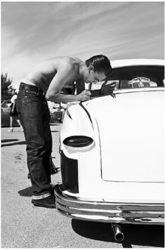 VINTAGE SHOTS FROM DAYS GONE BY! (Part 2) | Page 1992 | The H.A.M.B. Greaser Guys, Greaser Aesthetic, Rockabilly Men, Rockabilly Lifestyle, Estilo Cholo, Teddy Boys, Rockabilly Pin Up, Vintage Mens Fashion, Psychobilly