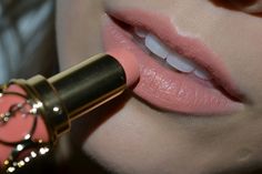 ysl rouge volupte, in 30, Faubourg peach, lipstick, yves sain laurent Peach Color Lipstick, Shades Of Lipstick, Crazy Lipstick, Ysl Lipstick, Makeup Smokey, Classic Makeup, Color Lipstick, Concealer Makeup